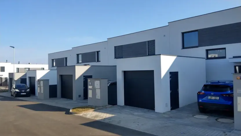 Prodej pozemku, Praha - Nebušice, 2900 m2