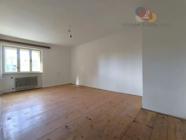 Prodej vícegeneračního domu, Luká, 283 m2