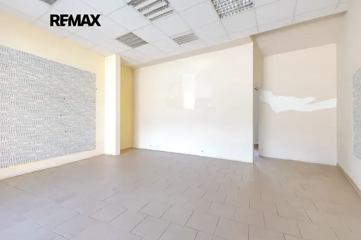 Pronájem obchodního prostoru, Praha - Stodůlky, Bronzová, 42 m2