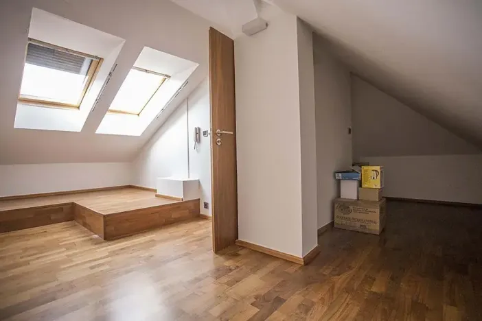 Prodej bytu 5+kk, Praha - Malá Strana, Újezd, 154 m2