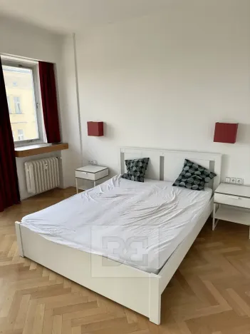 Pronájem bytu 2+1, Praha - Staré Město, Revoluční, 58 m2