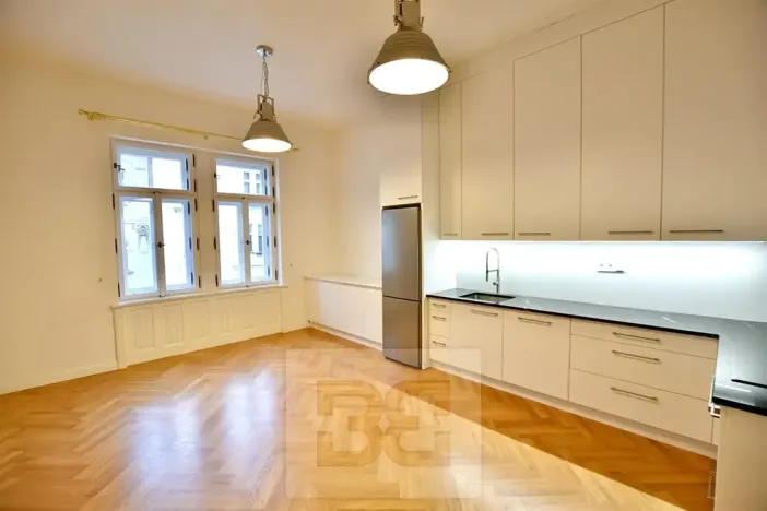 Pronájem bytu 3+kk, Praha - Nové Město, Dittrichova, 87 m2
