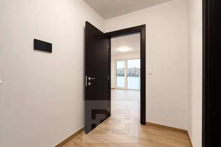 Pronájem bytu 2+kk, České Budějovice, Generála Klapálka, 55 m2