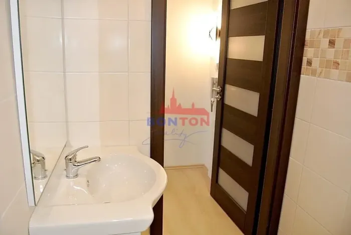 Prodej bytu 1+kk, Praha - Háje, Hlavatého, 27 m2