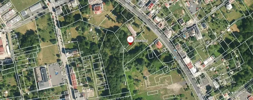 Prodej komerčního pozemku, Aš, Chebská, 3927 m2