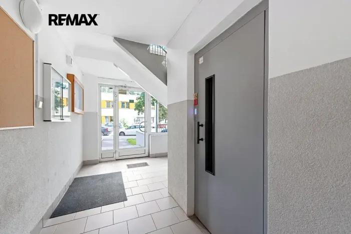 Prodej bytu 3+1, Praha - Střížkov, Jablonecká, 74 m2