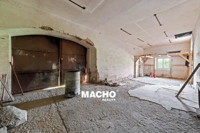 Prodej rodinného domu, Řitka, Na návsi, 286 m2