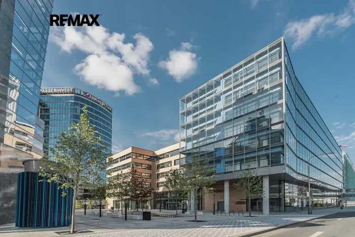 Pronájem obchodního prostoru, Praha - Michle, Želetavská, 84 m2