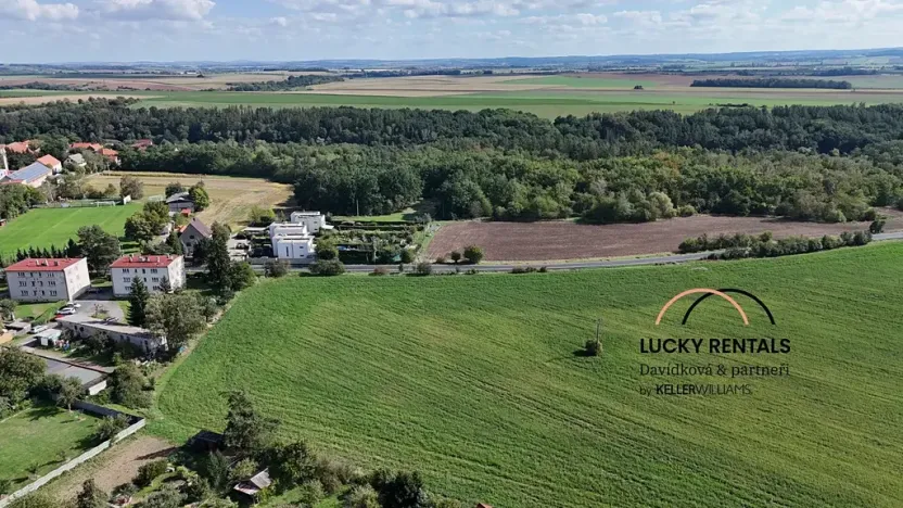 Prodej podílu pozemku pro bydlení, Vyšehořovice, 7383 m2