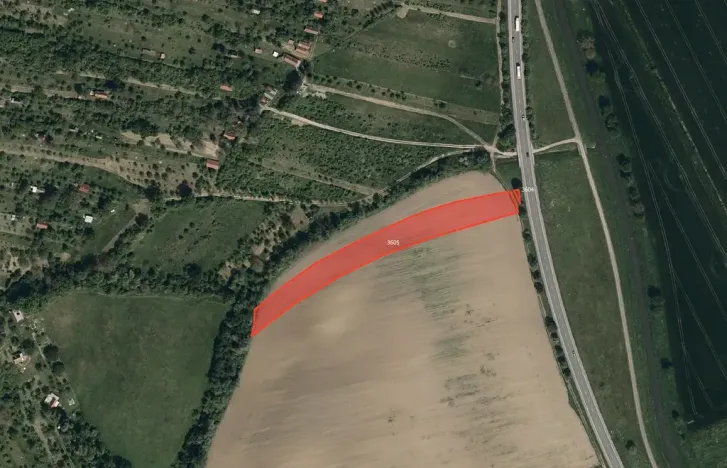 Prodej pole, Uherský Brod, 13720 m2