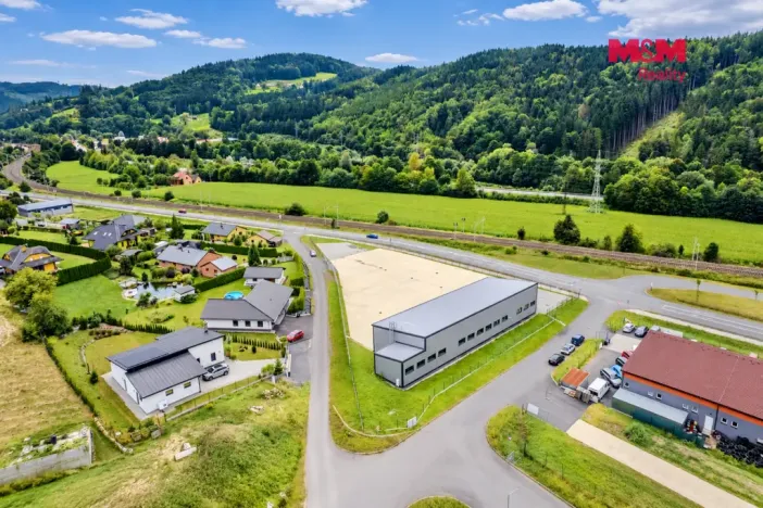Pronájem obchodního prostoru, Vsetín, Bobrky, 511 m2