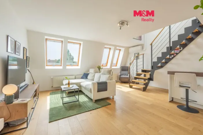 Prodej bytu 2+kk, Praha - Žižkov, Nad Ohradou, 63 m2