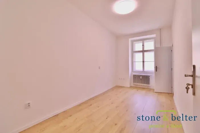 Pronájem kanceláře, Praha - Nové Město, Malá Štěpánská, 146 m2