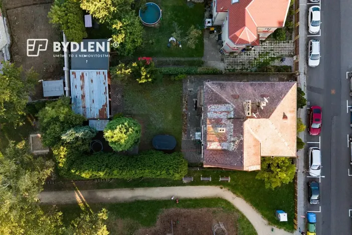 Prodej vícegeneračního domu, Novosedlice, Husova, 360 m2