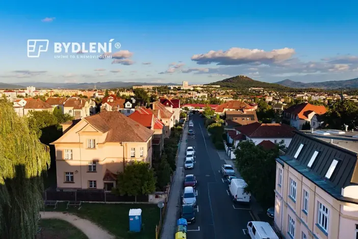 Prodej vícegeneračního domu, Novosedlice, Husova, 360 m2