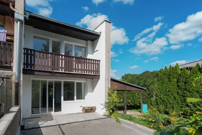 Prodej rodinného domu, Únětice, U Lip, 170 m2