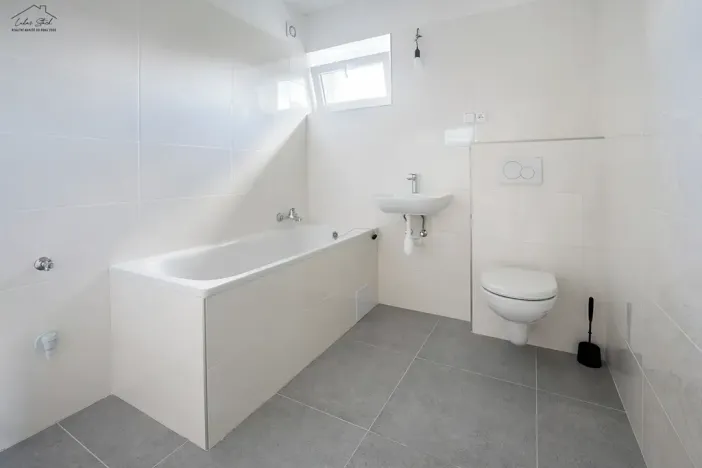 Prodej rodinného domu, Únětice, U Lip, 170 m2