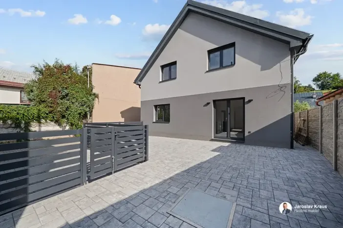 Prodej rodinného domu, Nová Paka, Tovární, 134 m2