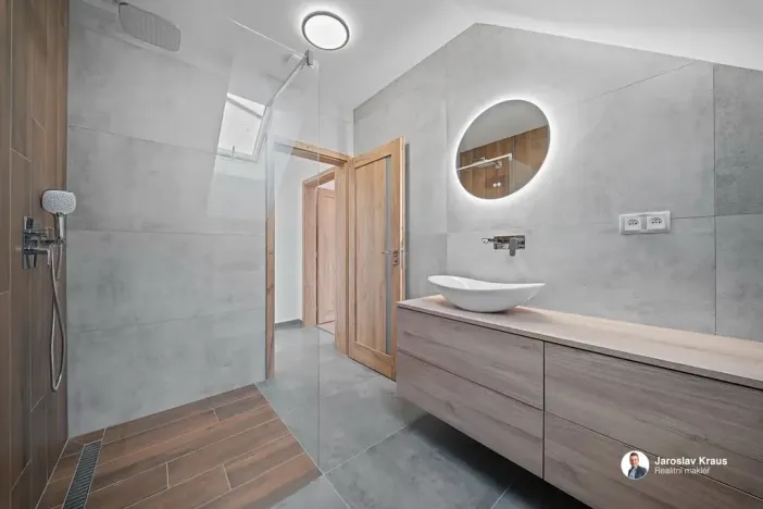 Prodej rodinného domu, Nová Paka, Tovární, 134 m2