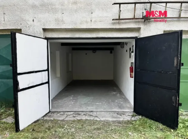 Prodej garáže, Chomutov, Bezručova, 18 m2