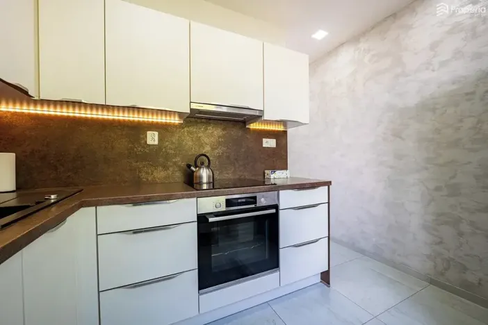 Pronájem bytu 2+1, Brno, Družstevní, 55 m2