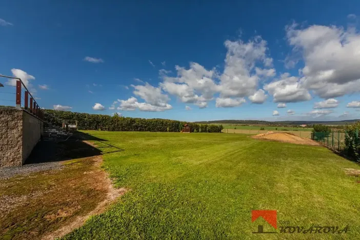 Prodej rodinného domu, Újezd, 346 m2