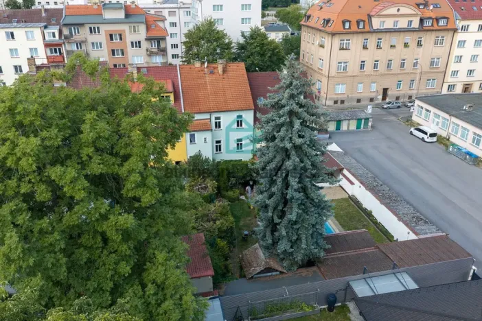 Prodej rodinného domu, České Budějovice - České Budějovice 7, Komenského, 243 m2