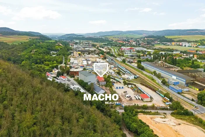Pronájem skladu, Králův Dvůr, Tovární, 400 m2