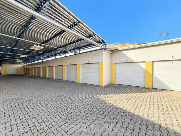 Prodej skladu, Brno, Podnásepní, 667 m2