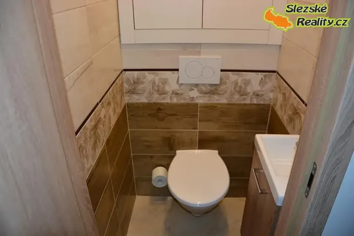Pronájem bytu 2+1, Ostrava, Žilinská, 62 m2