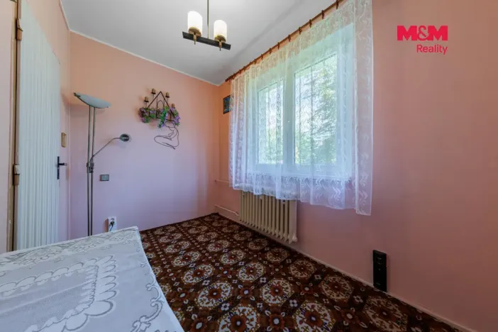 Prodej bytu 3+1, Chodov, Poděbradova, 58 m2