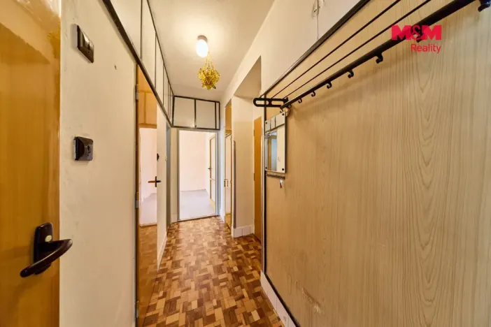 Prodej bytu 2+1, Úpice, Sládkova, 49 m2