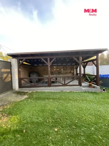 Prodej rodinného domu, Radkovice u Budče, 250 m2