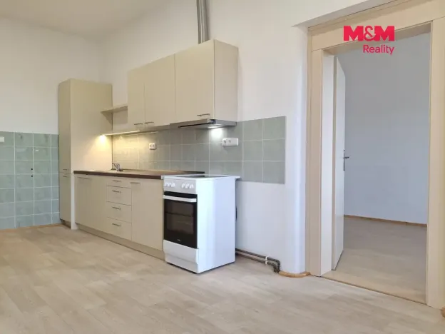 Pronájem bytu 3+1, Snědovice, 104 m2