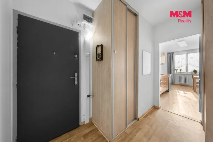Prodej bytu 3+1, Ústí nad Labem - Krásné Březno, Obvodová, 74 m2