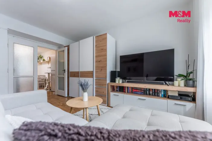 Prodej bytu 1+1, Beroun - Beroun-Město, Třída Míru, 46 m2
