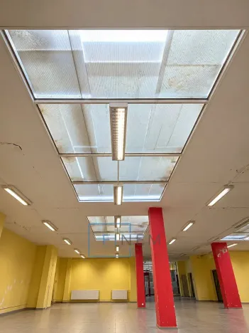 Pronájem obchodního prostoru, Kralupy nad Vltavou, 410 m2