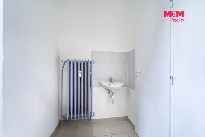 Pronájem kanceláře, Plzeň - Východní Předměstí, náměstí Generála Píky, 26 m2