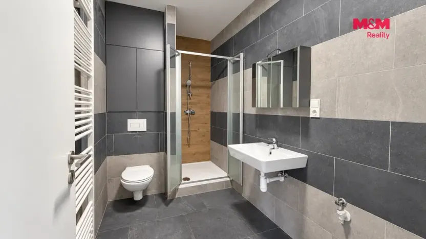 Pronájem bytu 2+kk, Louny, Říční, 38 m2