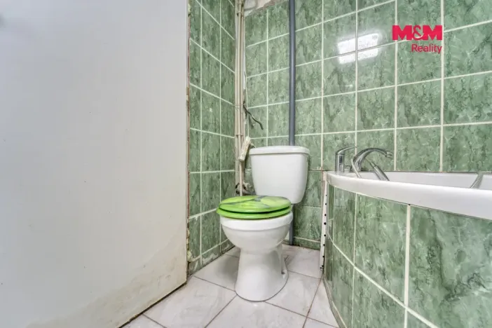 Prodej rodinného domu, Mokrouše, 176 m2