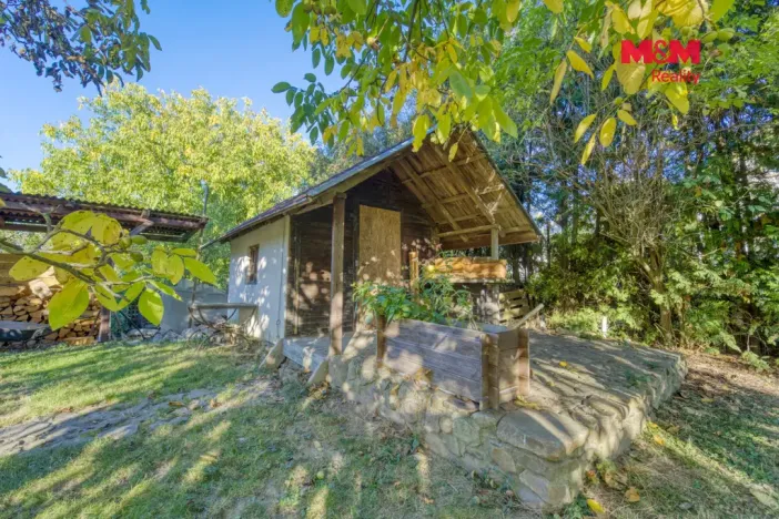 Prodej rodinného domu, Mokrouše, 176 m2