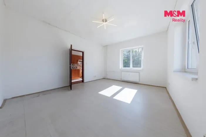 Prodej bytu 1+1, Nejdek, sídliště 9. května, 40 m2