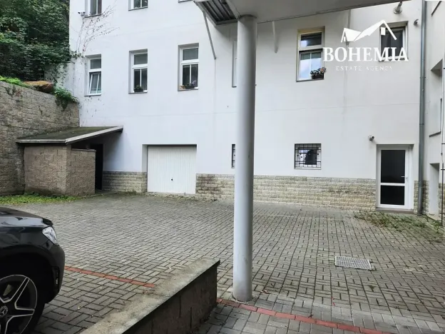 Prodej garáže, Teplice, U Hadích lázní, 22 m2