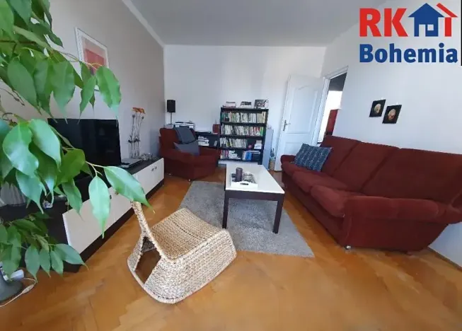 Prodej bytu 3+1, Vsetín, nám. Svobody, 78 m2