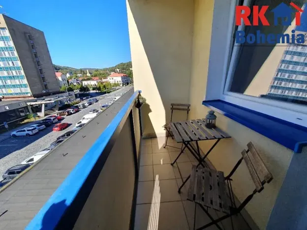 Prodej bytu 3+1, Vsetín, nám. Svobody, 78 m2