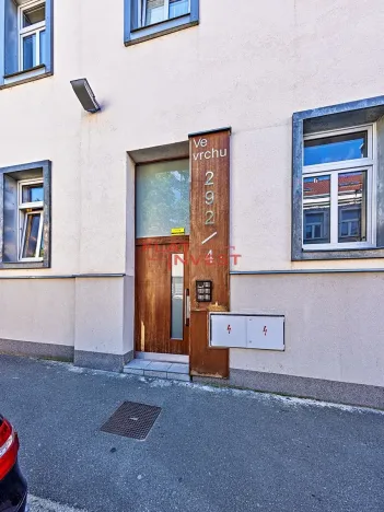 Pronájem bytu 2+kk, Praha - Libeň, Ve vrchu, 50 m2