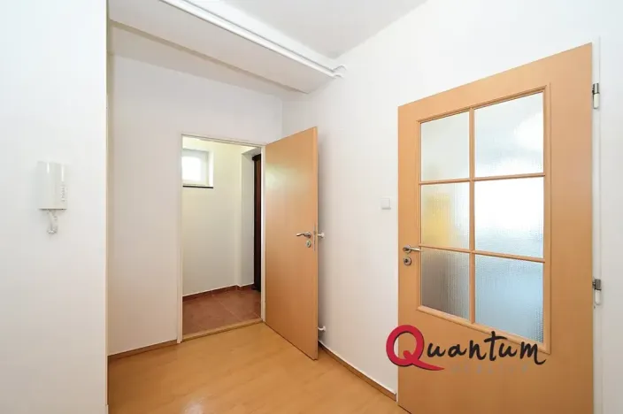Pronájem bytu 1+kk, Praha - Košíře, Nad Turbovou, 26 m2