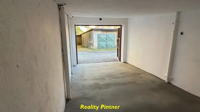 Pronájem garáže, Příbram, Slunná, 15 m2