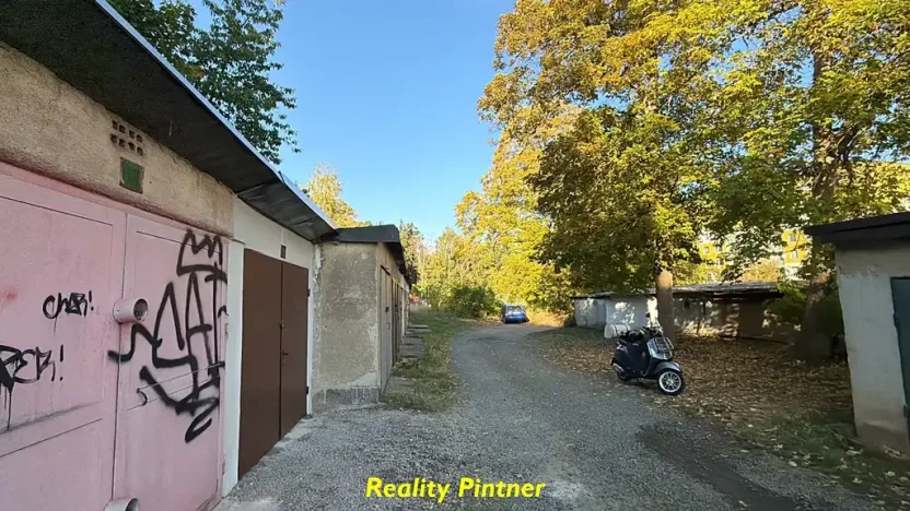 Pronájem garáže, Příbram, Slunná, 15 m2