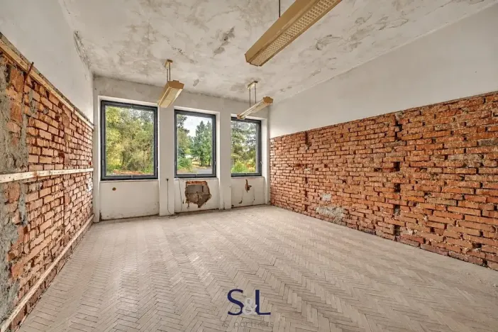 Prodej výrobních prostor, Zákupy, Borská, 680 m2